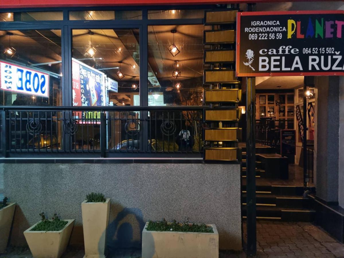 Bela Ruza Hotel Belgrado Exterior foto